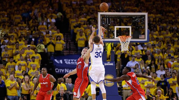 Shoot à 3 points : Analyse des performances de Stephen Curry