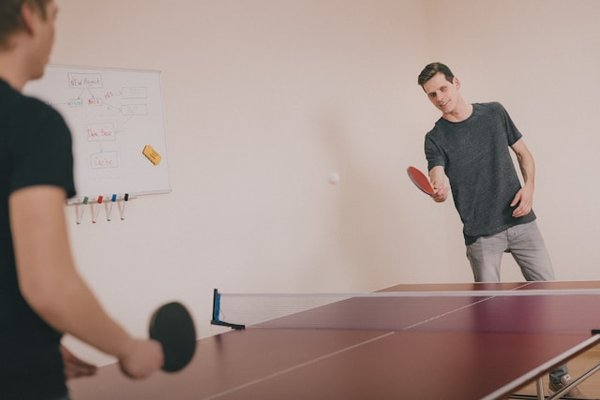 Le tennis de table en entreprises